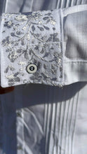 Load image into Gallery viewer, Long Sleeve Guayabera
